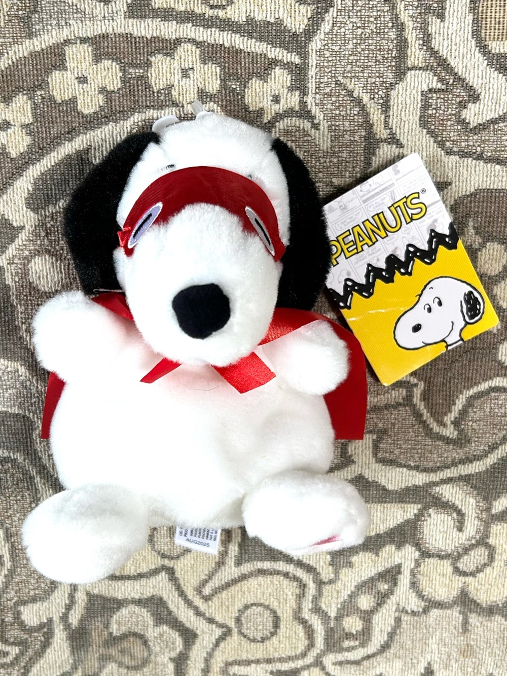 4/$20 Snoopy Kissing Bandit Aurora Palm Pals 6” Stuffed Animal Dog